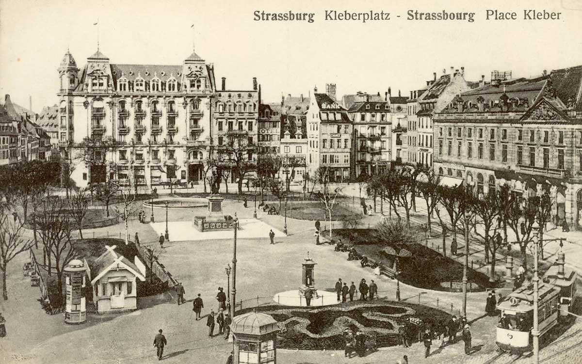 The Kléber square and the Red House before 1913