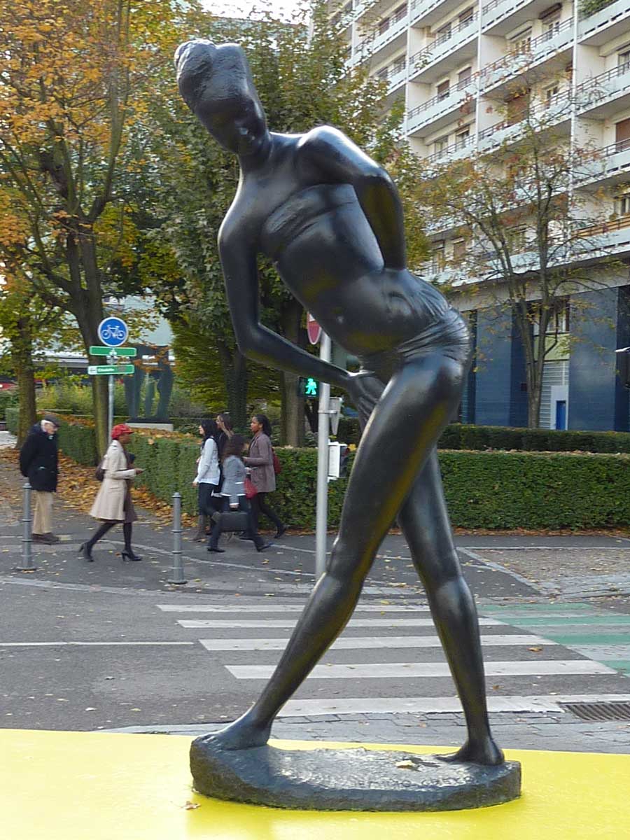 La statue de la Baigneuse d'Emilio Greco