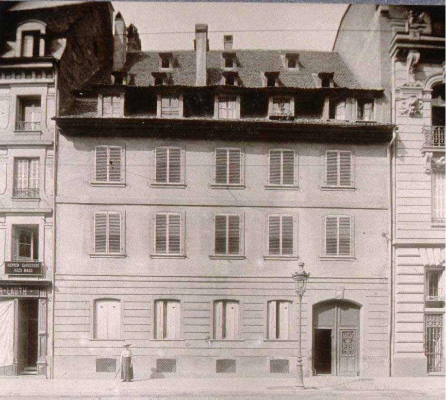 The birth house of Gustave Doré (16  Nuée Bleue street)